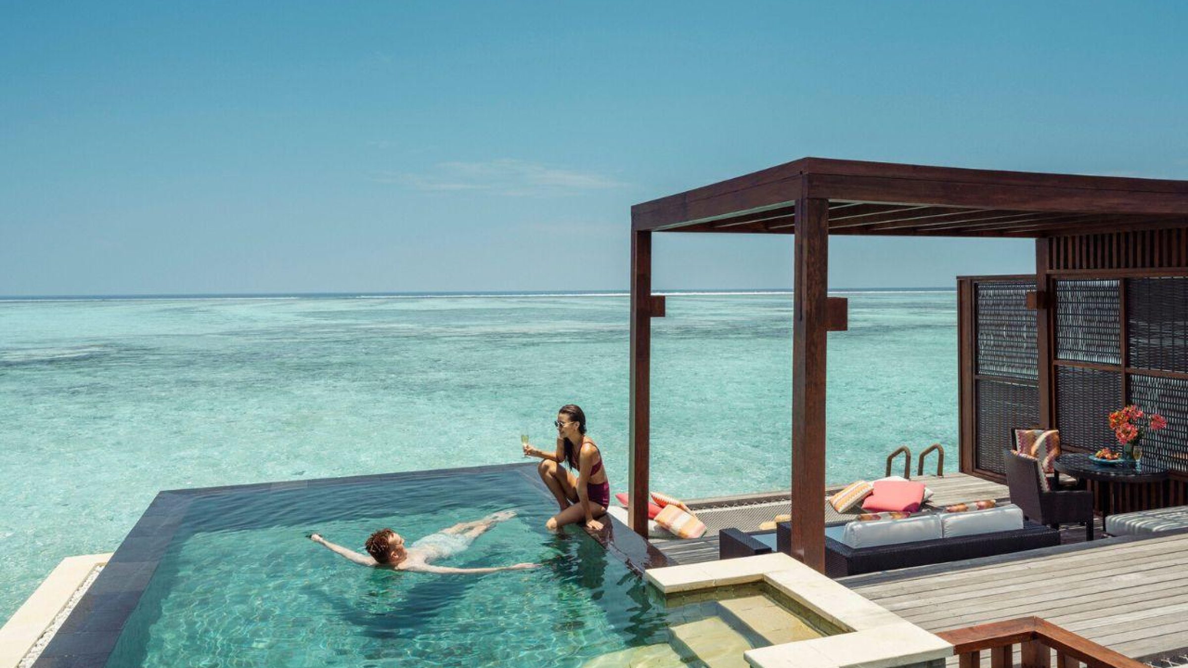 hotel four seasons maldives at kuda huraa